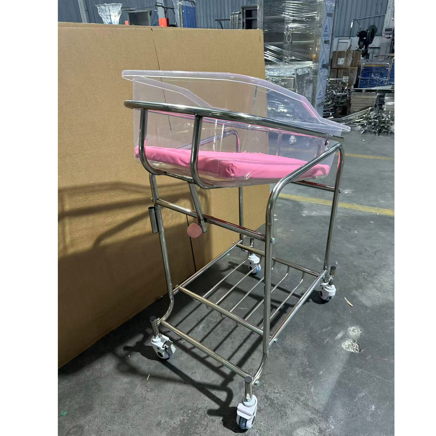 Stainless Steel Baby Bassinet  - Baby Nursery Trolley ulasan dan harga